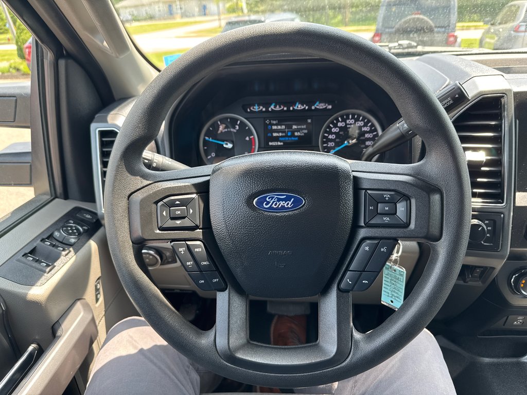 2021 Ford Super Duty F-250 SRW XLT in Sussex, New Brunswick - 25 - w1024h768px