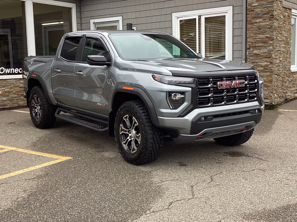 2025 GMC CANYON AT4 in Saint John, New Brunswick - 19 - w1024h768px