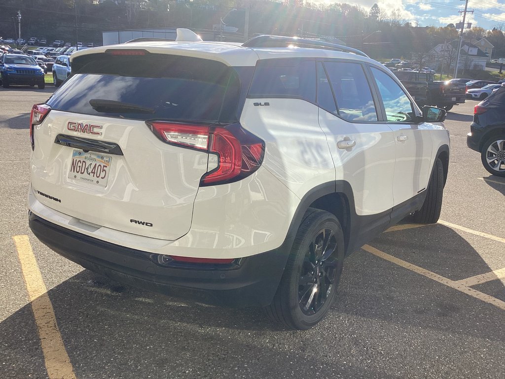 2024 GMC TERRAIN SLE in Saint John, New Brunswick - 5 - w1024h768px