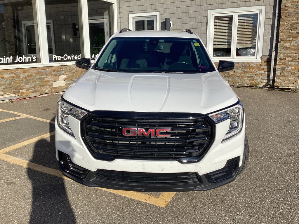 2024 GMC TERRAIN SLE in Saint John, New Brunswick - 3 - w1024h768px