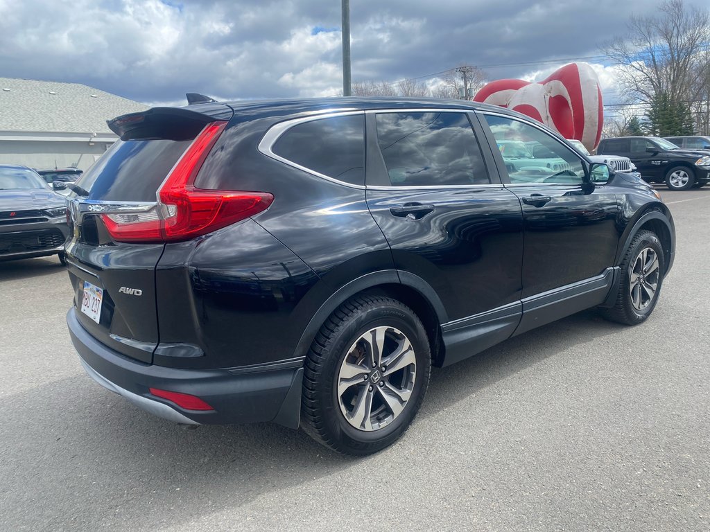 2018  CR-V LX in Sussex, New Brunswick - 5 - w1024h768px
