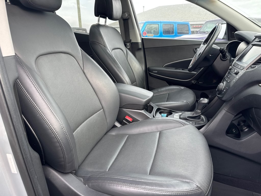 2018 Hyundai Santa Fe Sport Limited in Sussex, New Brunswick - 22 - w1024h768px