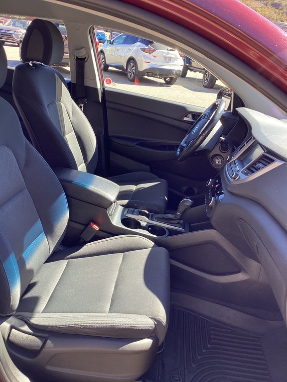 2018 Hyundai Tucson PREMIUM in Saint John, New Brunswick - 12 - w1024h768px