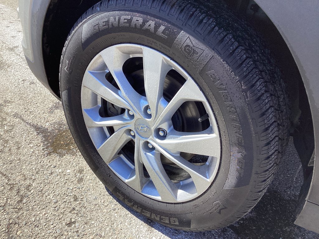 2020 Hyundai TUCSON PREFERRED in Saint John, New Brunswick - 8 - w1024h768px