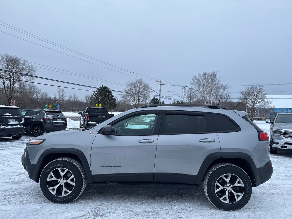 2017 Jeep Cherokee Trail Hawk in Sussex, New Brunswick - 2 - w1024h768px