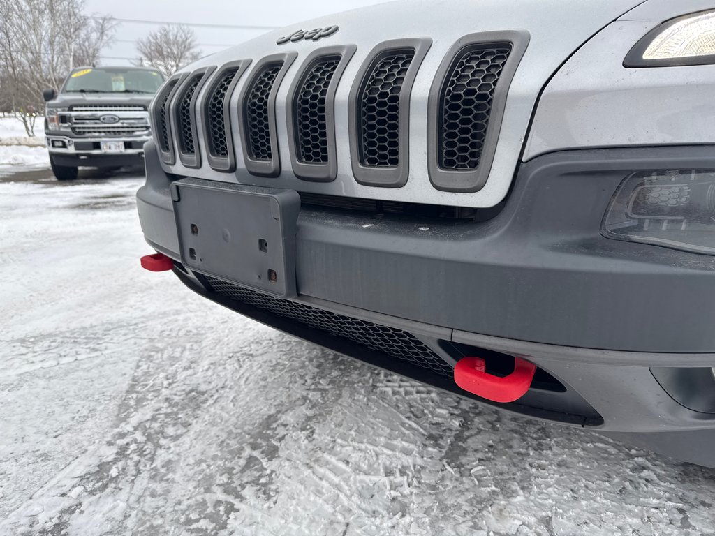 2017 Jeep Cherokee Trail Hawk in Sussex, New Brunswick - 11 - w1024h768px