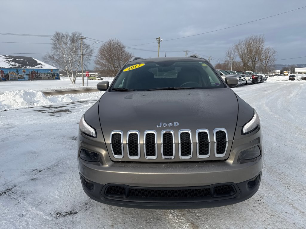 Jeep Cherokee NORTH 2017 à Sussex, Nouveau-Brunswick - 9 - w1024h768px