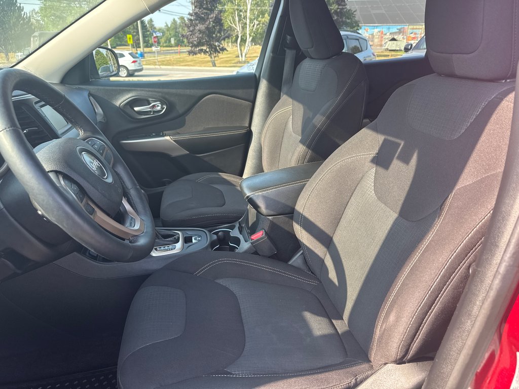 2017 Jeep Cherokee North in Sussex, New Brunswick - 14 - w1024h768px
