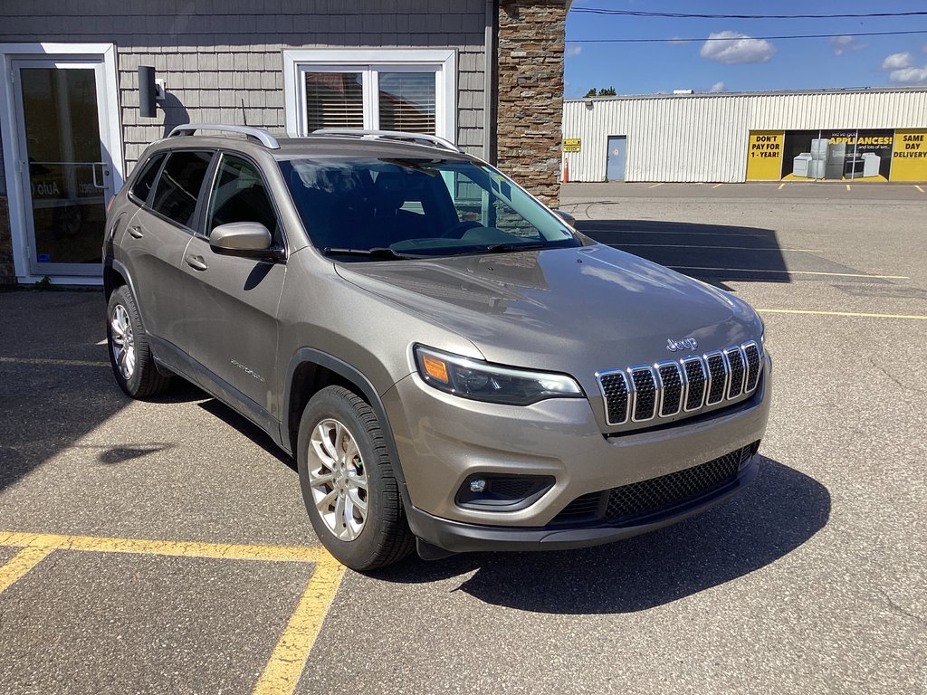2019 Jeep CHEROKEE NORTH 4X4 in Saint John, New Brunswick - 2 - w1024h768px