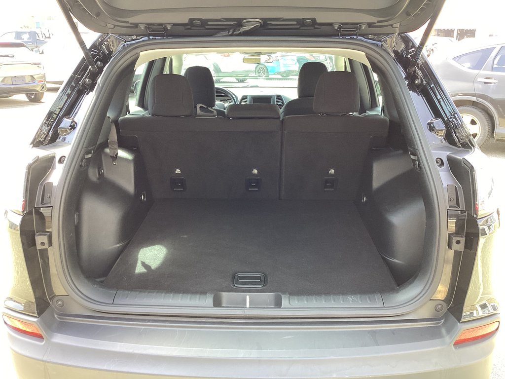 2020 Jeep CHEROKEE SPORT in Saint John, New Brunswick - 6 - w1024h768px