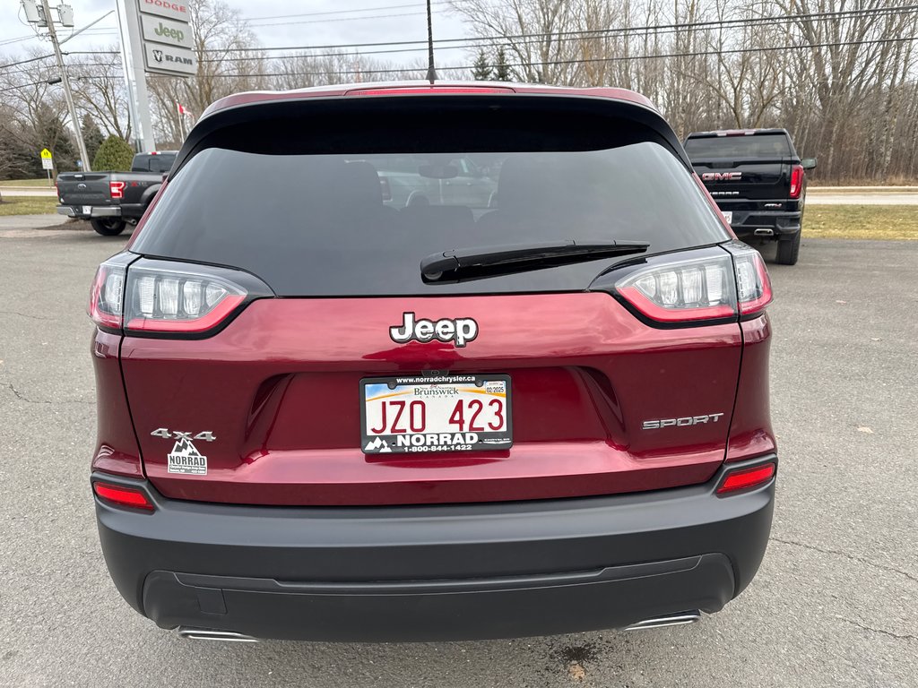 2021 Jeep Cherokee SPORT in Sussex, New Brunswick - 4 - w1024h768px