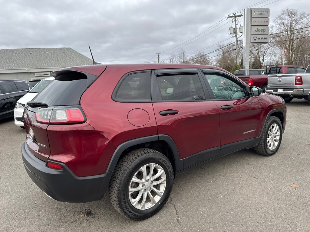 2021 Jeep Cherokee SPORT in Sussex, New Brunswick - 5 - w1024h768px