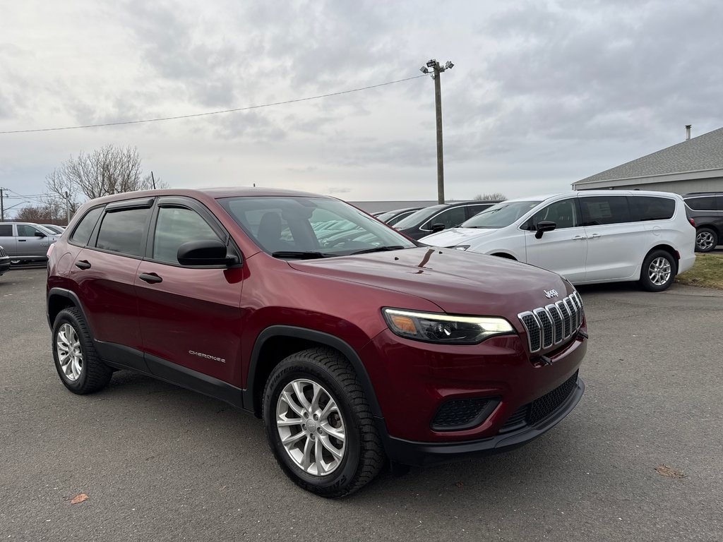 2021 Jeep Cherokee SPORT in Sussex, New Brunswick - 7 - w1024h768px