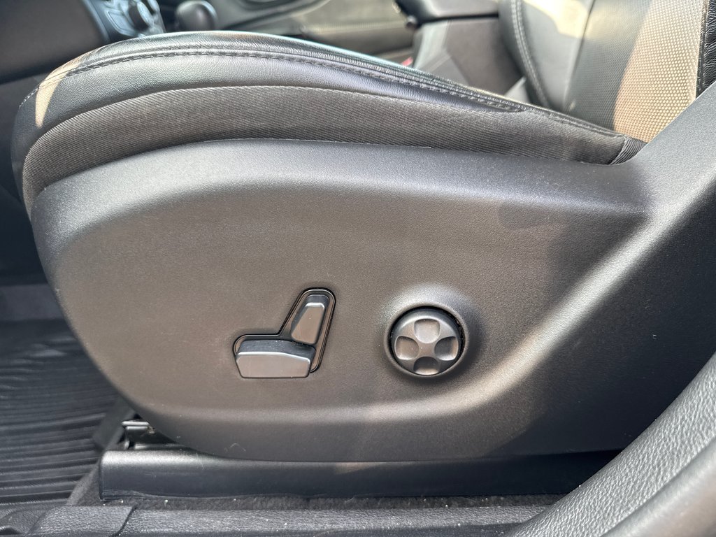 2021 Jeep Cherokee Altitude in Sussex, New Brunswick - 16 - w1024h768px