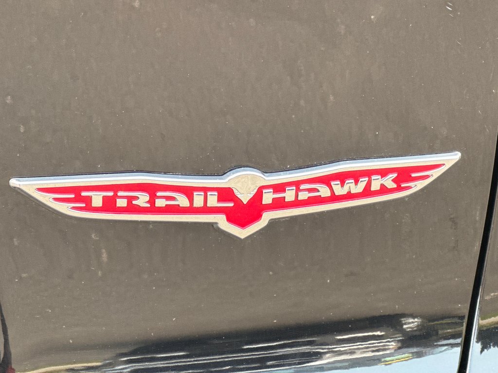 Cherokee TRAILHAWK 2022 à Sussex, Nouveau-Brunswick - 6 - w1024h768px