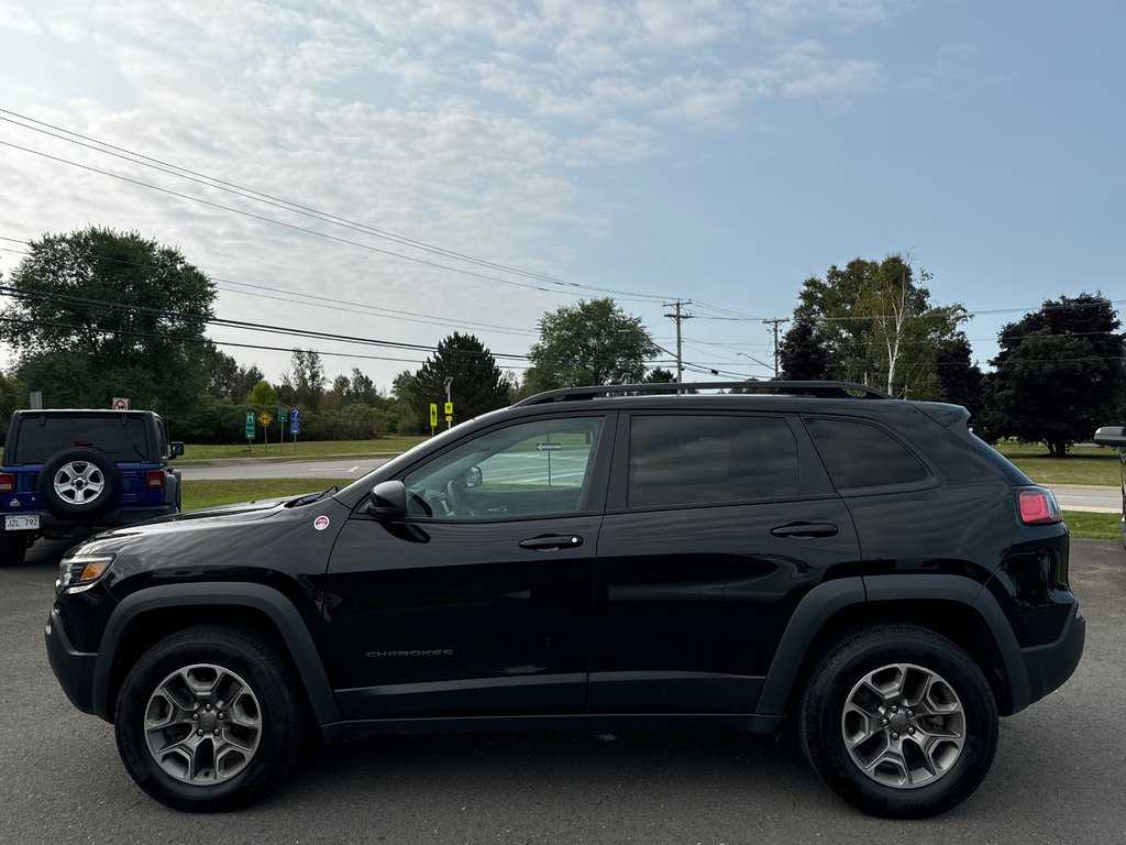 Cherokee TRAILHAWK 2022 à Sussex, Nouveau-Brunswick - 2 - w1024h768px