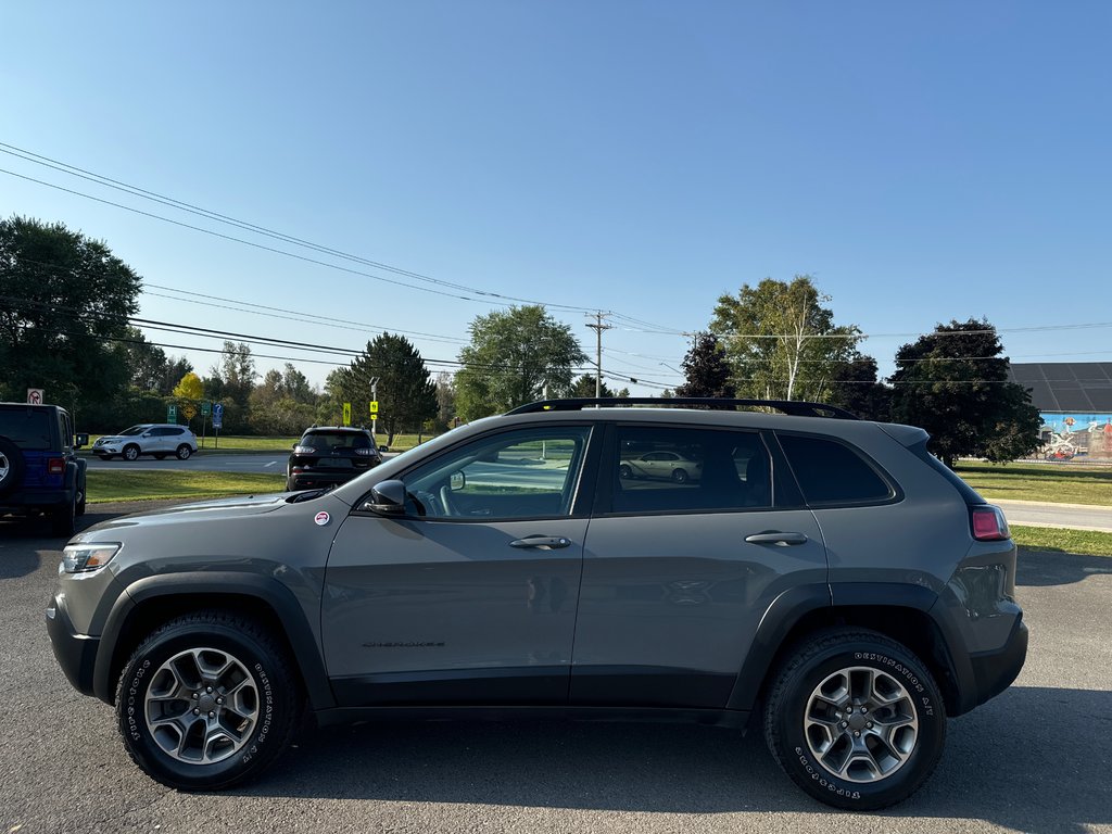 Cherokee TRAILHAWK 2022 à Sussex, Nouveau-Brunswick - 2 - w1024h768px