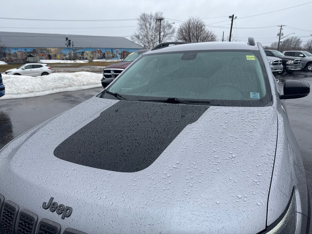 2022 Jeep Cherokee TRAILHAWK in Sussex, New Brunswick - 12 - w1024h768px