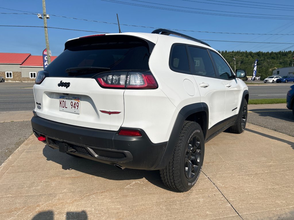 Cherokee TRAILHAWK 2023 à Saint John, Nouveau-Brunswick - 4 - w1024h768px