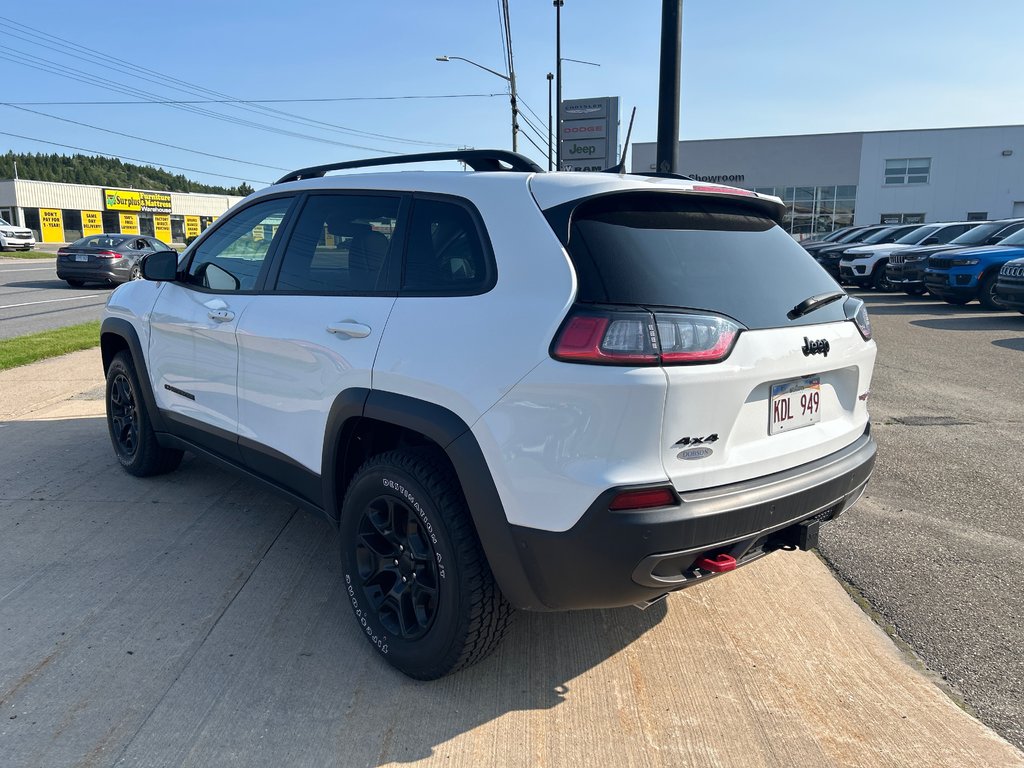 Cherokee TRAILHAWK 2023 à Saint John, Nouveau-Brunswick - 3 - w1024h768px