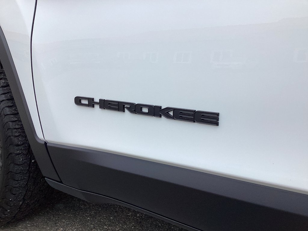 Jeep CHEROKEE ALTITUDE 2023 à Saint John, Nouveau-Brunswick - 7 - w1024h768px