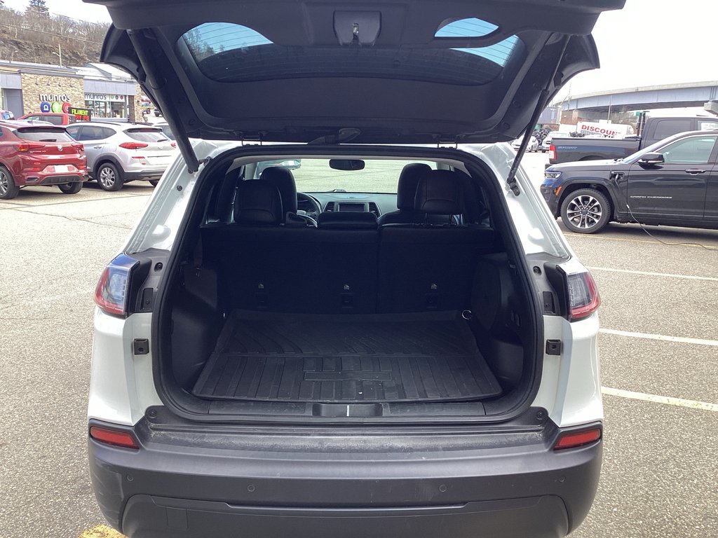 Jeep CHEROKEE ALTITUDE 2023 à Saint John, Nouveau-Brunswick - 6 - w1024h768px
