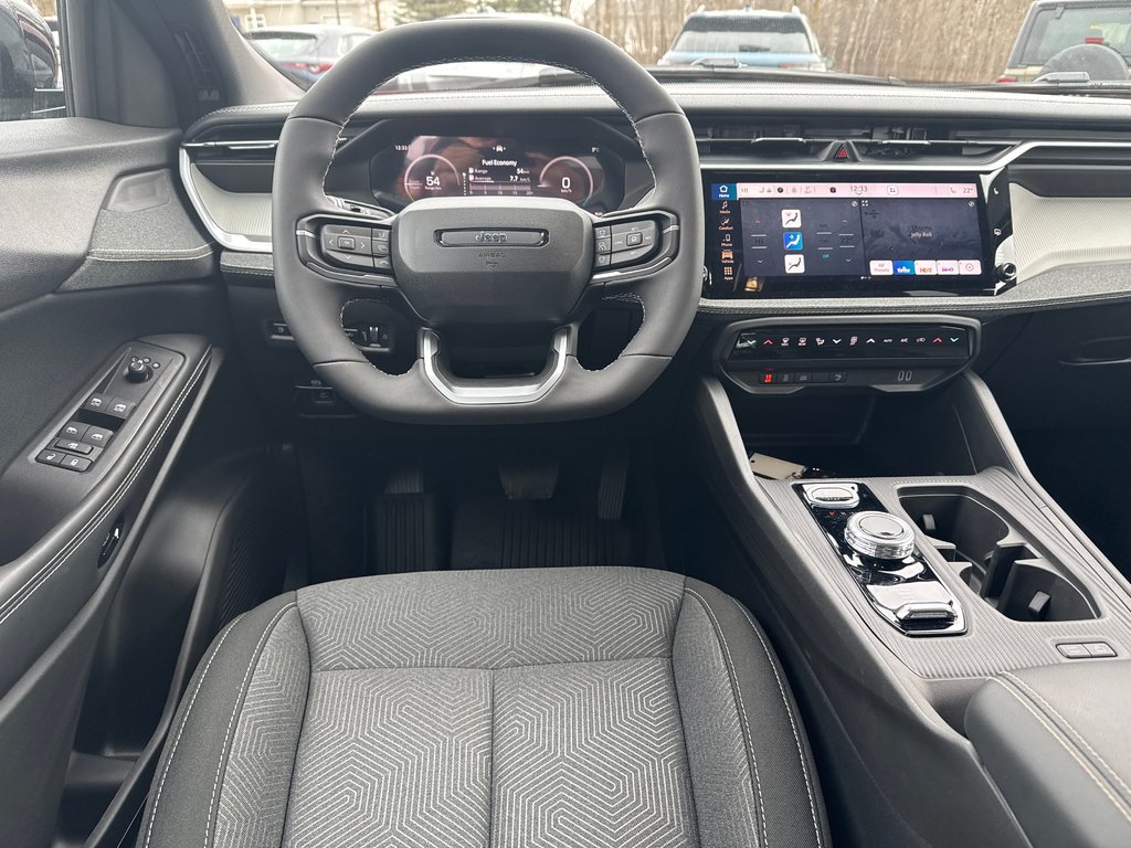 2026 Jeep Cherokee LAREDO in Sussex, New Brunswick - 13 - w1024h768px