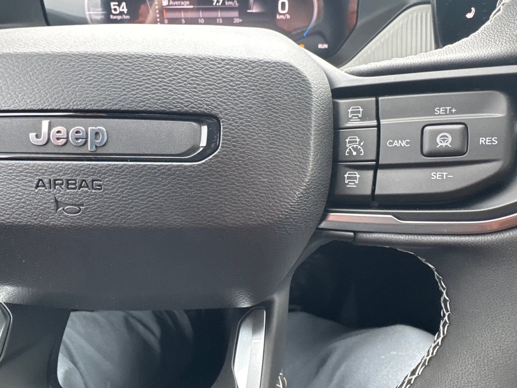 2026 Jeep Cherokee LAREDO in Sussex, New Brunswick - 16 - w1024h768px