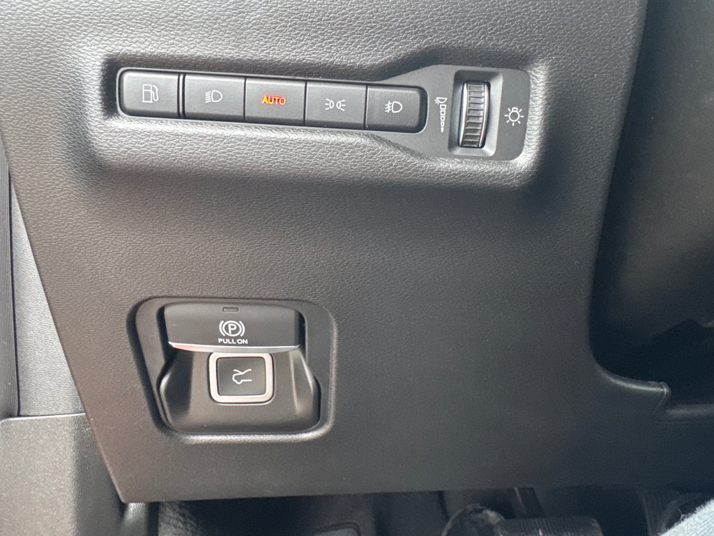 2026 Jeep Cherokee LAREDO in Sussex, New Brunswick - 14 - w1024h768px