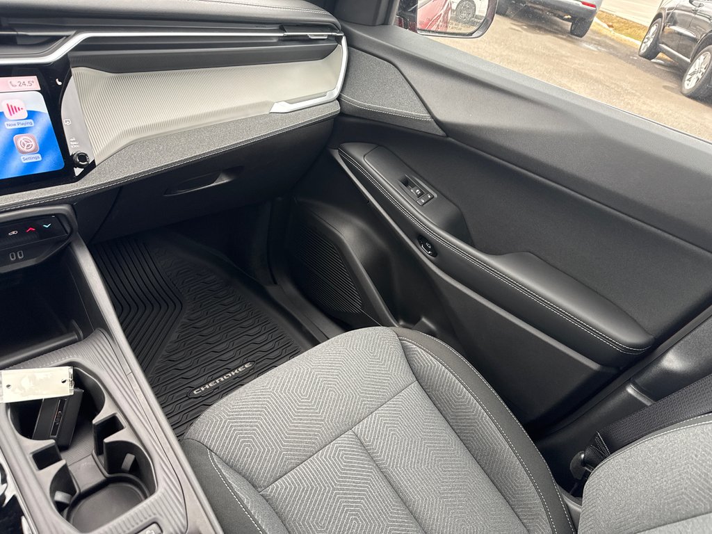 2026 Jeep Cherokee LAREDO in Sussex, New Brunswick - 26 - w1024h768px