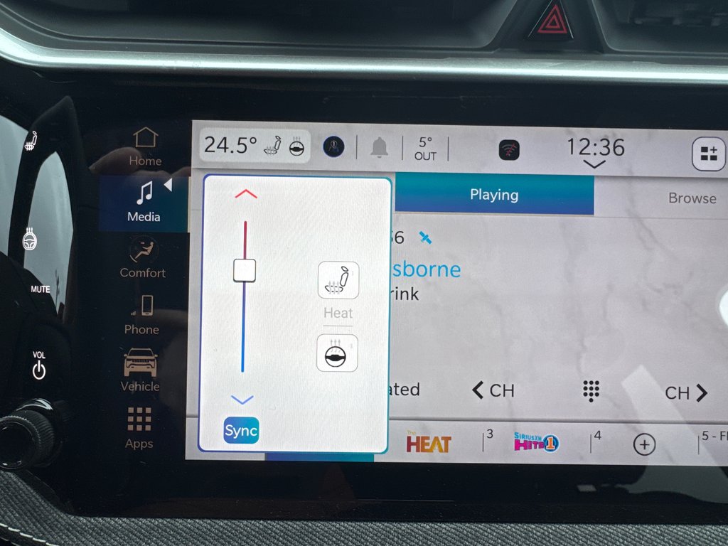 2026 Jeep Cherokee LAREDO in Sussex, New Brunswick - 23 - w1024h768px