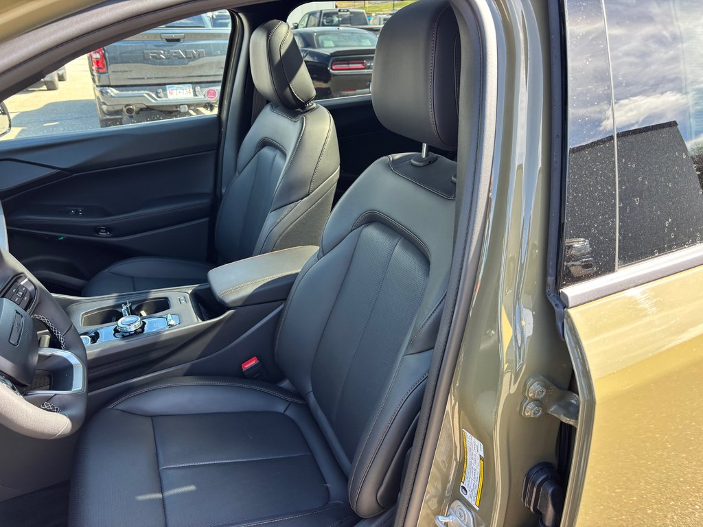 Jeep Cherokee LIMITED 2026 à Saint John, Nouveau-Brunswick - 7 - w1024h768px