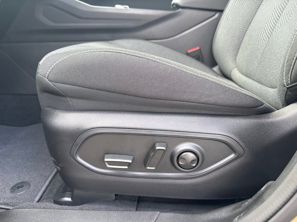 Jeep Cherokee LAREDO 2026 à Sussex, Nouveau-Brunswick - 10 - w1024h768px
