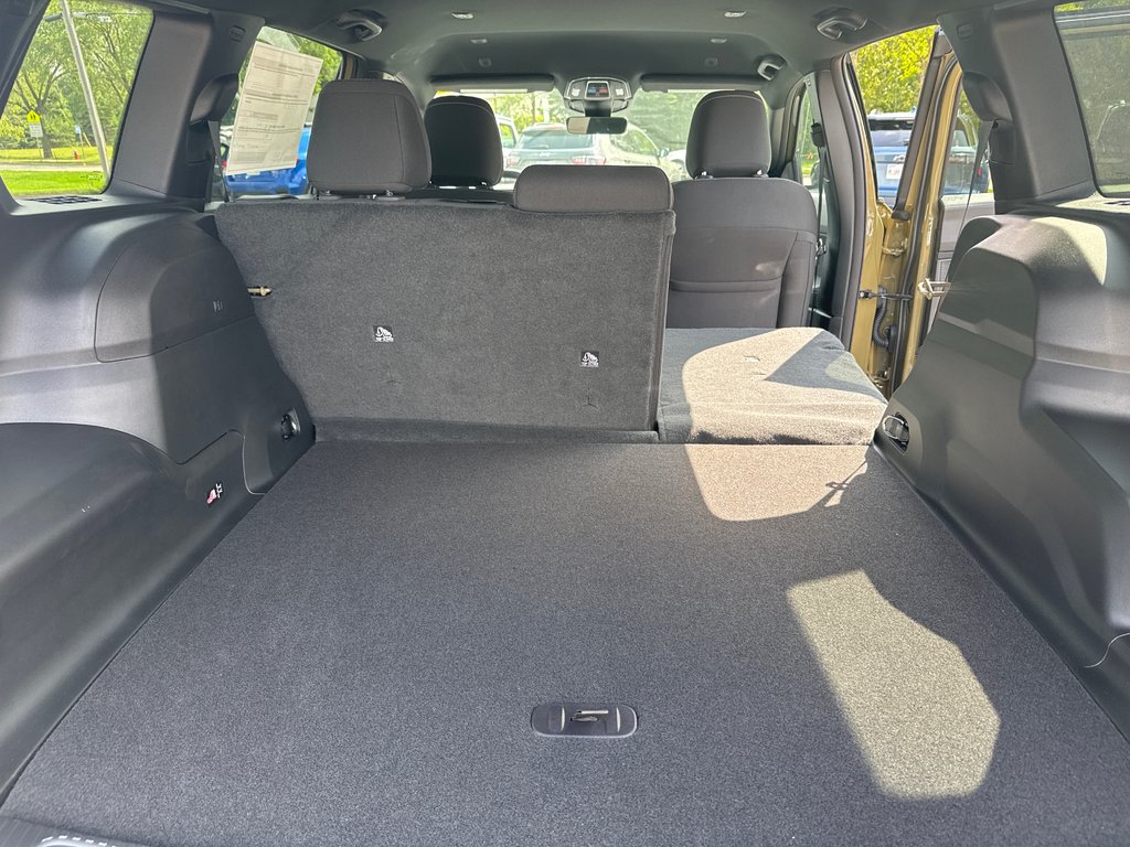 Jeep Cherokee LAREDO 2026 à Sussex, Nouveau-Brunswick - 32 - w1024h768px