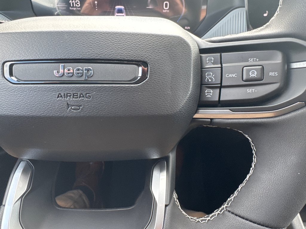 Jeep Cherokee LAREDO 2026 à Sussex, Nouveau-Brunswick - 14 - w1024h768px