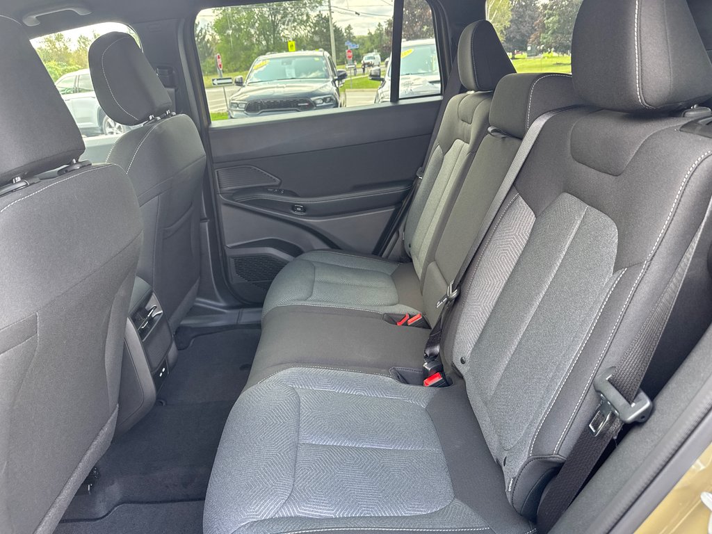 Jeep Cherokee LAREDO 2026 à Sussex, Nouveau-Brunswick - 29 - w1024h768px