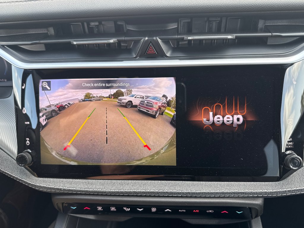 Jeep Cherokee LAREDO 2026 à Sussex, Nouveau-Brunswick - 23 - w1024h768px