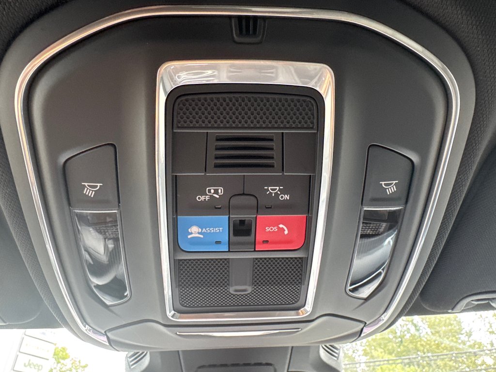 Jeep Cherokee LAREDO 2026 à Sussex, Nouveau-Brunswick - 16 - w1024h768px