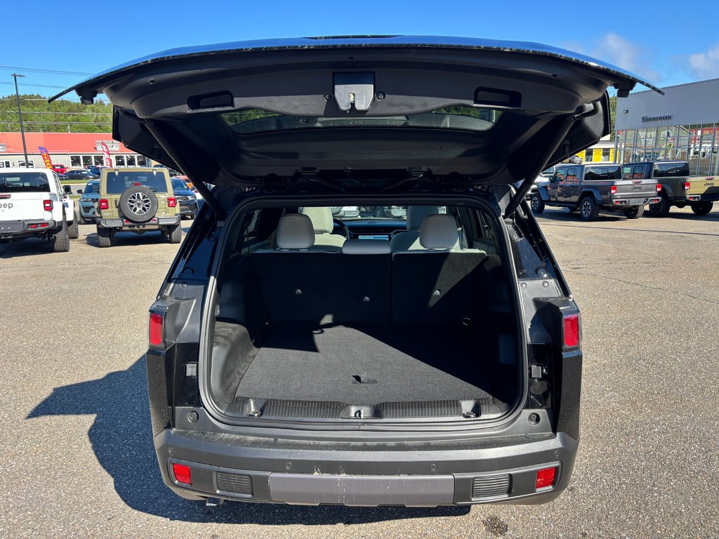 2026 Jeep Cherokee LIMITED in Saint John, New Brunswick - 7 - w1024h768px