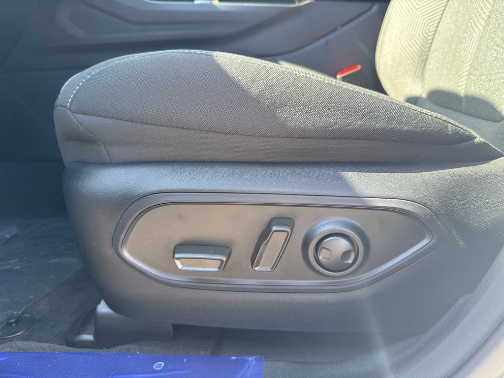 2026 Jeep Cherokee LAREDO in Sussex, New Brunswick - 8 - w1024h768px