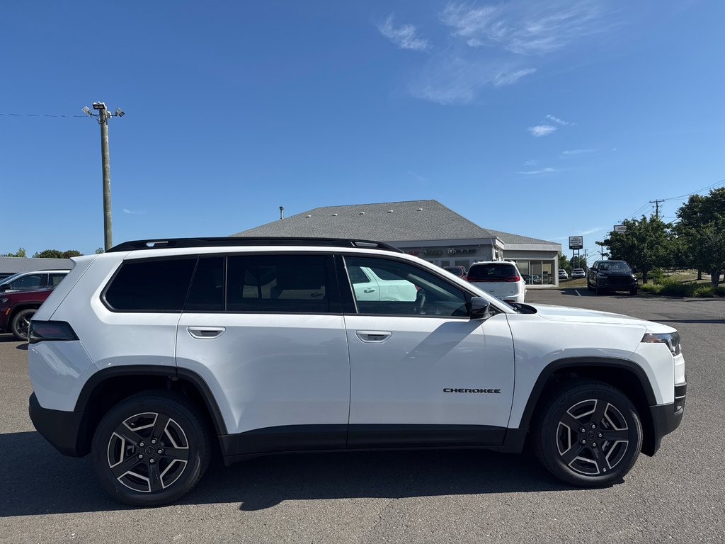 2026 Jeep Cherokee LAREDO in Sussex, New Brunswick - 3 - w1024h768px