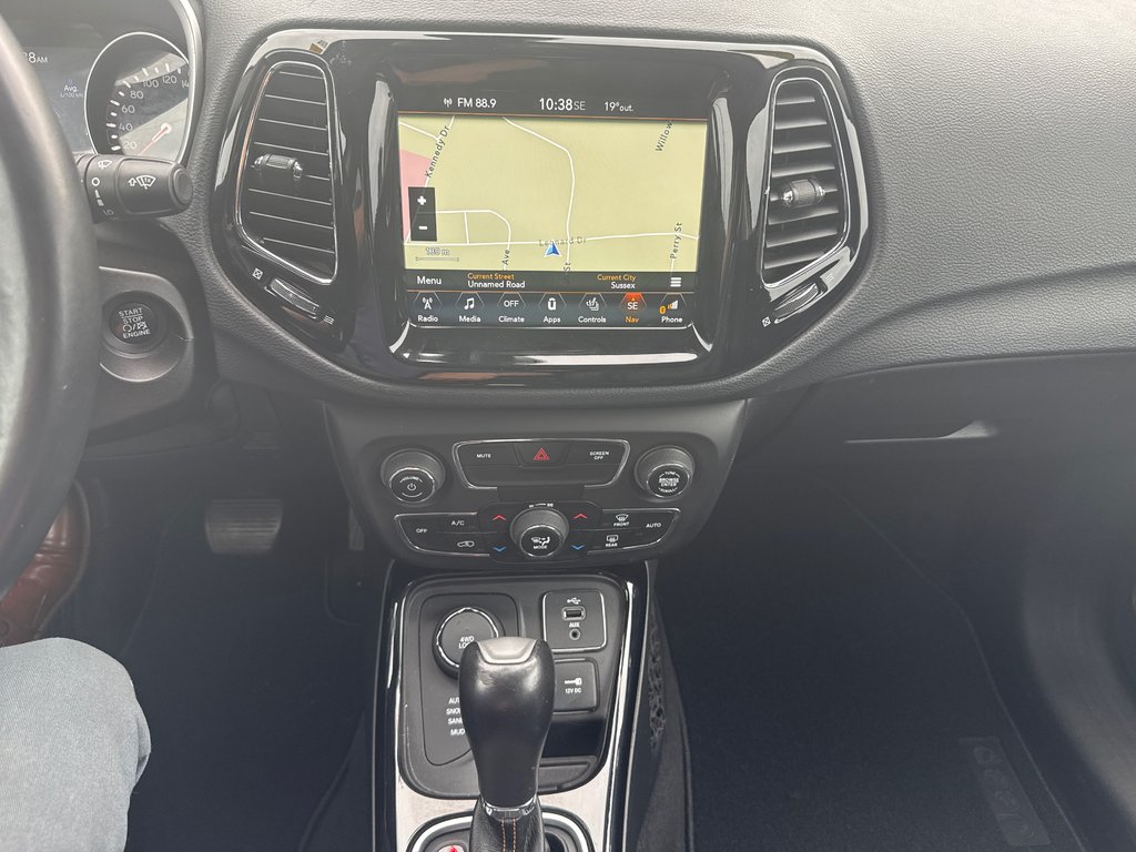 2018 Jeep Compass Limited in Sussex, New Brunswick - 19 - w1024h768px
