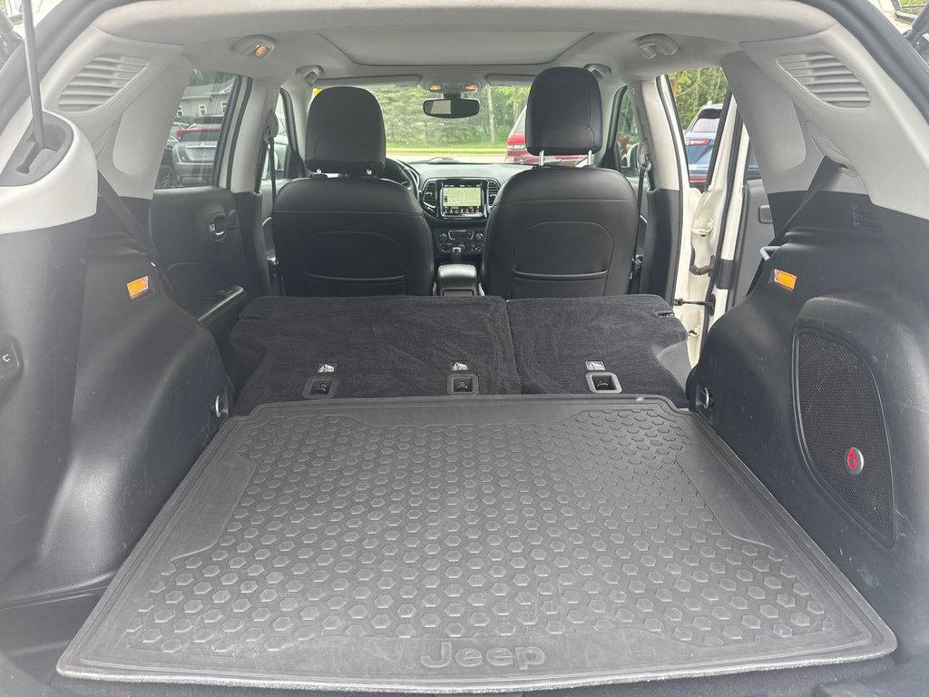 2018 Jeep Compass Limited in Sussex, New Brunswick - 30 - w1024h768px