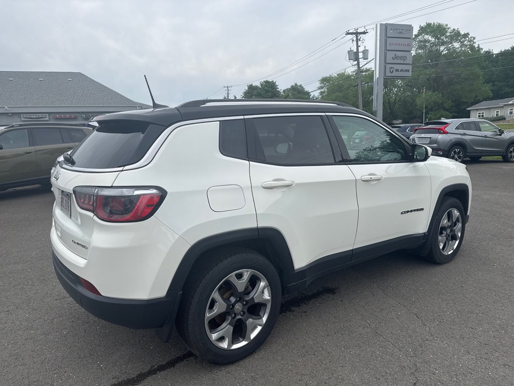 2018 Jeep Compass Limited in Sussex, New Brunswick - 5 - w1024h768px