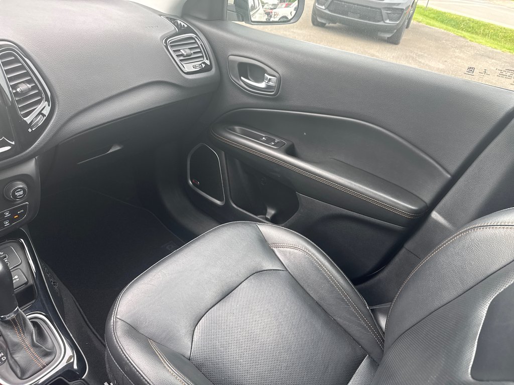 2018 Jeep Compass Limited in Sussex, New Brunswick - 25 - w1024h768px