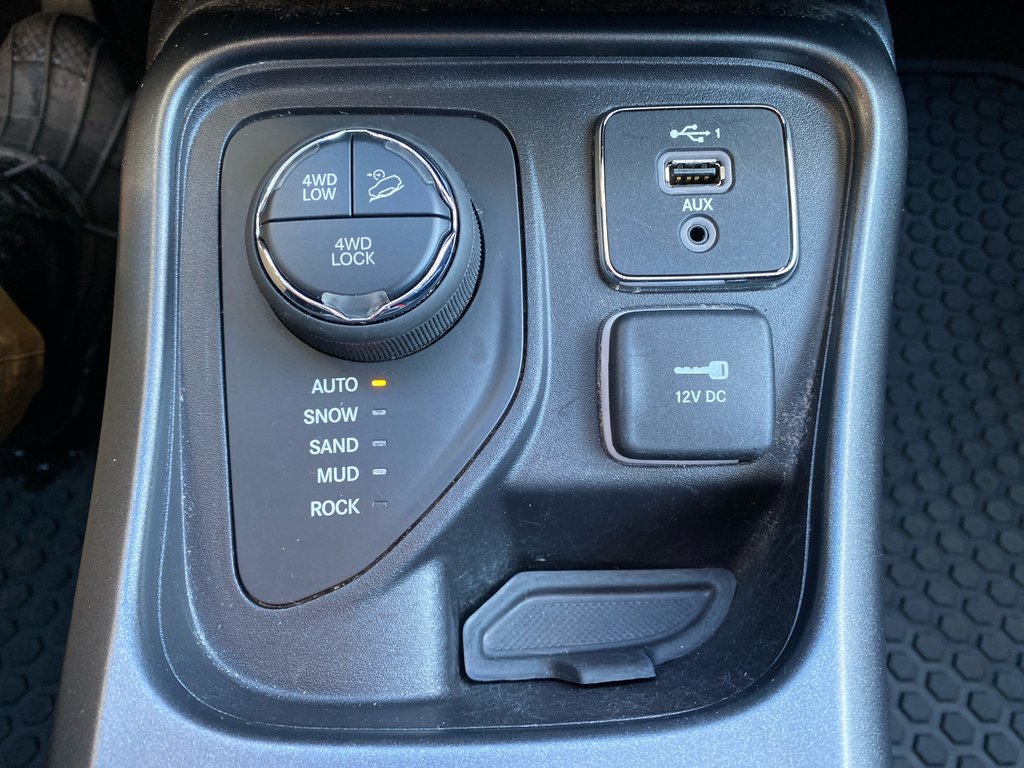 2021  Compass TRAILHAWK in Sussex, New Brunswick - 28 - w1024h768px