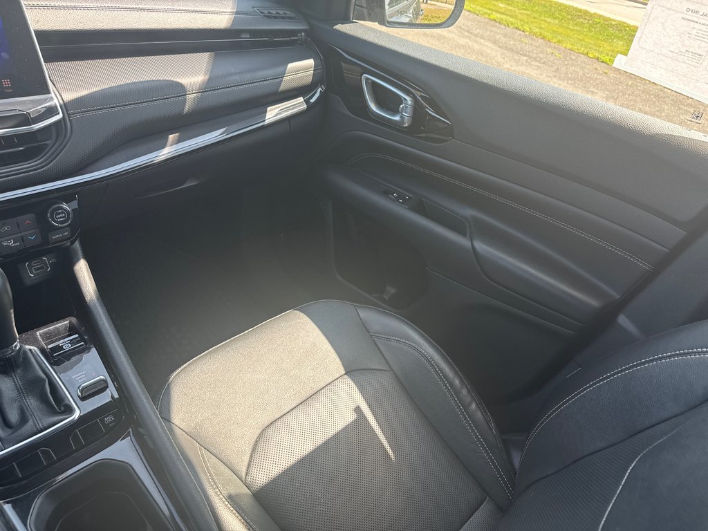 2023 Jeep Compass Altitude in Sussex, New Brunswick - 23 - w1024h768px