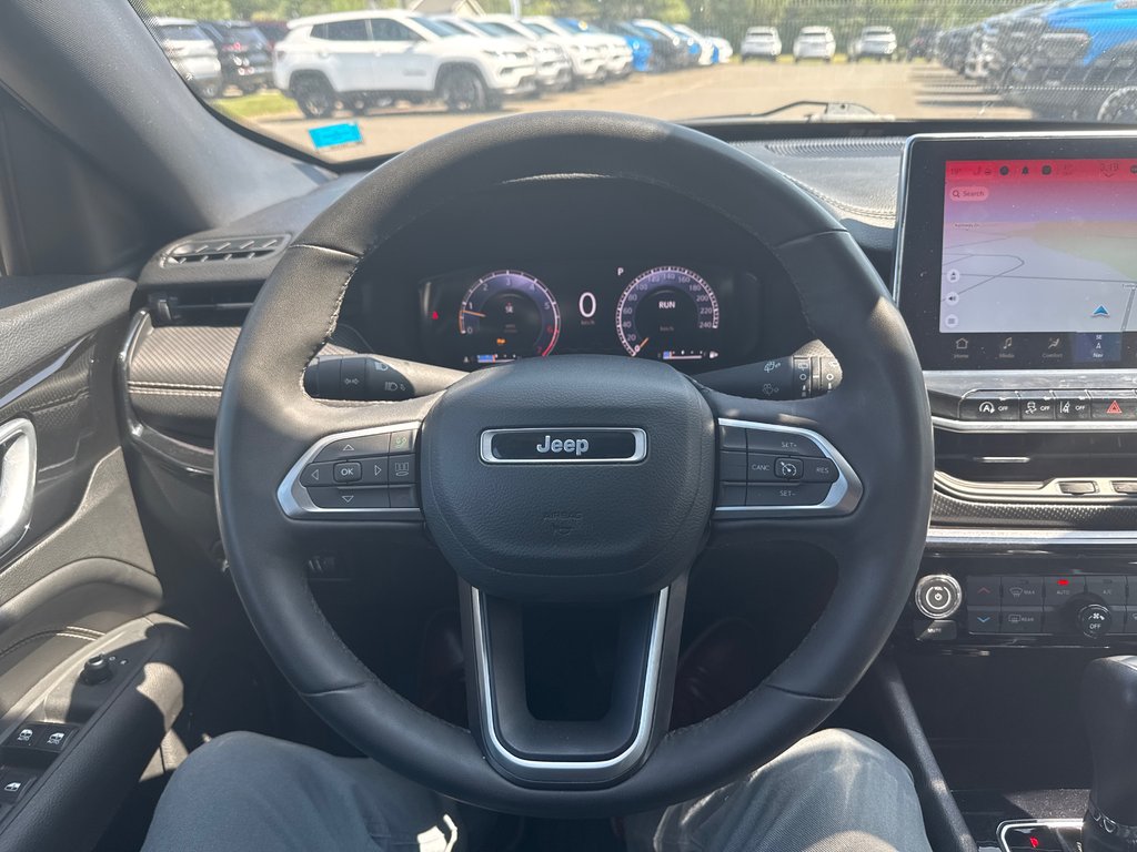 2023 Jeep Compass Altitude in Sussex, New Brunswick - 14 - w1024h768px