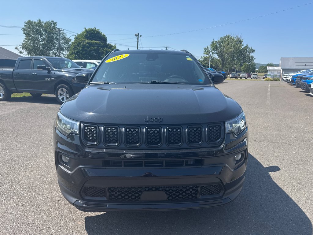 2023 Jeep Compass Altitude in Sussex, New Brunswick - 8 - w1024h768px