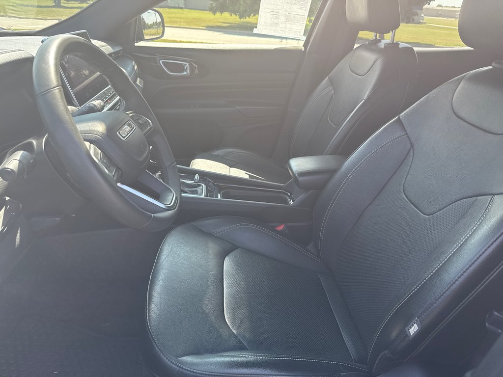 2023 Jeep Compass Altitude in Sussex, New Brunswick - 12 - w1024h768px